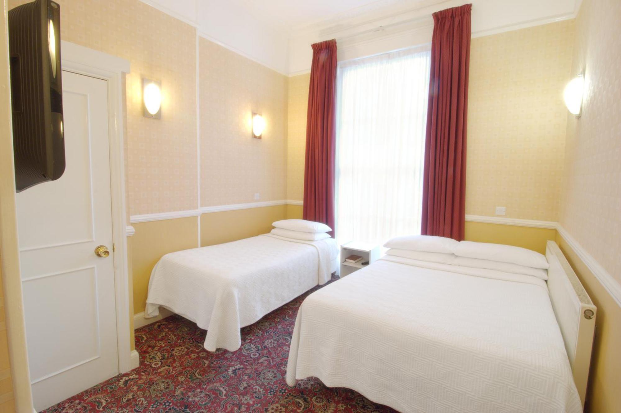 Balmoral House Hotel Лондон Экстерьер фото