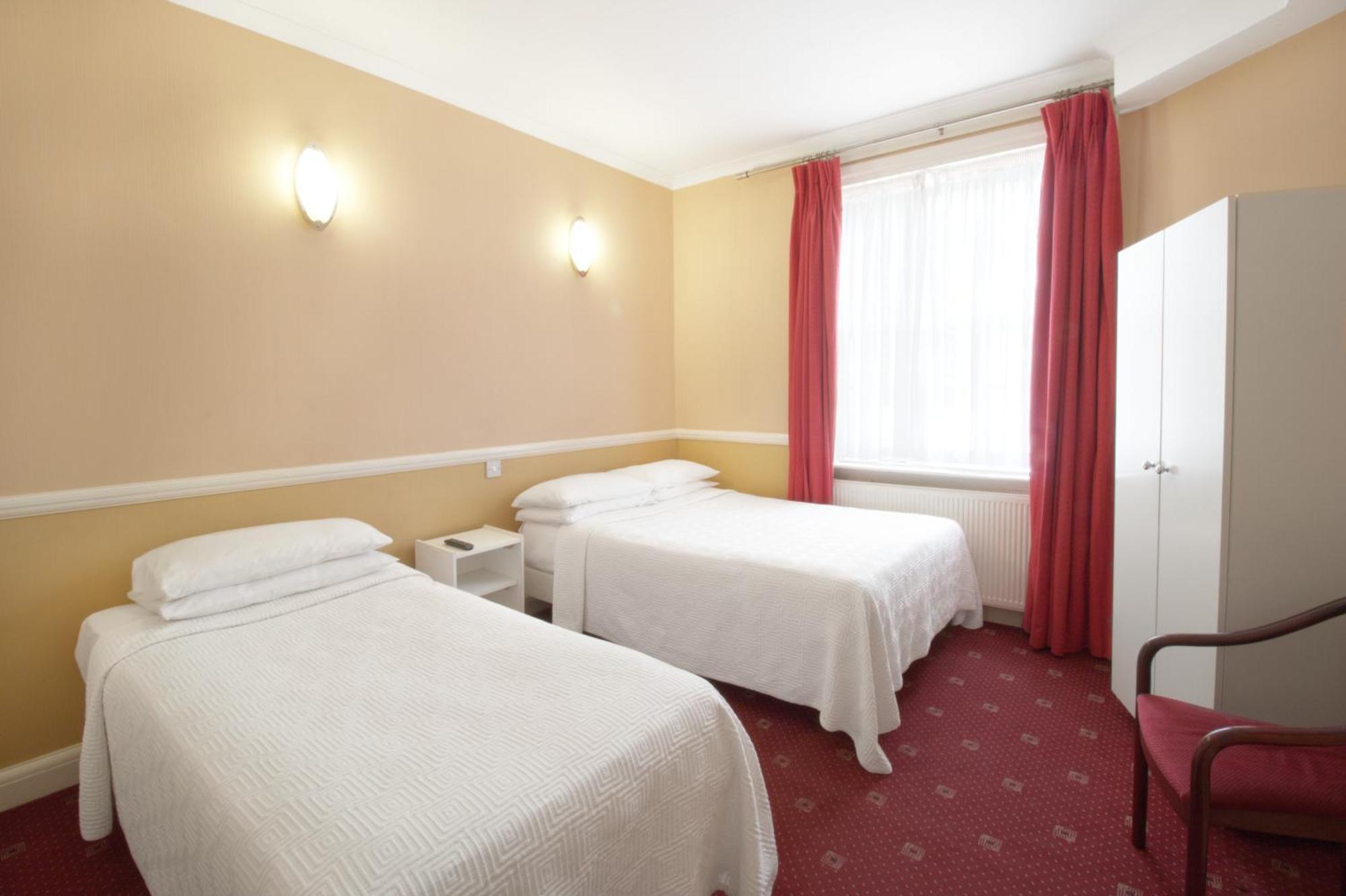 Balmoral House Hotel Лондон Экстерьер фото